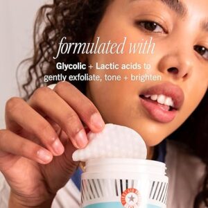 First Aid Beauty - Facial Radiance Pads with Glycolic & Lactic Acids, Daily Exfoliating Pads with AHA, Visibly Smaller Pores, Help Tone & Brighten Skin, One-Step Makeup Prep, Compostable, 60